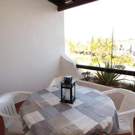 Two Bedroom Apartment Near Sao Rafael Beach - Albufeira, Algarve Lägenhet *