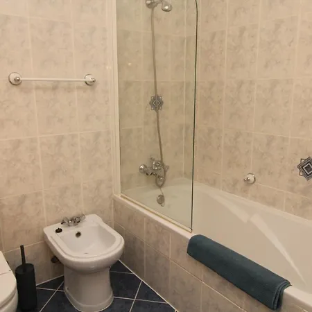 Two Bedroom Apartment Near Sao Rafael Beach - Albufeira, Algarve * Albufeira